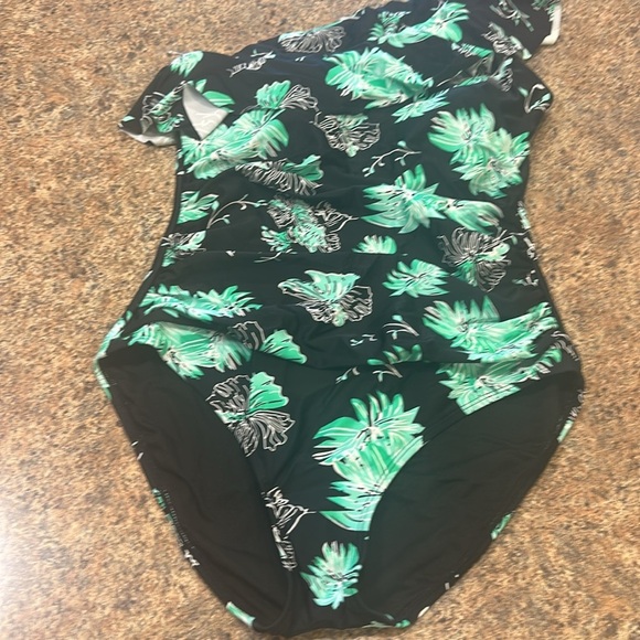 Hilor One Piece Asymmetric One Shoulder Bathing Suit Black/Green Womens Size 10 - Picture 13 of 16